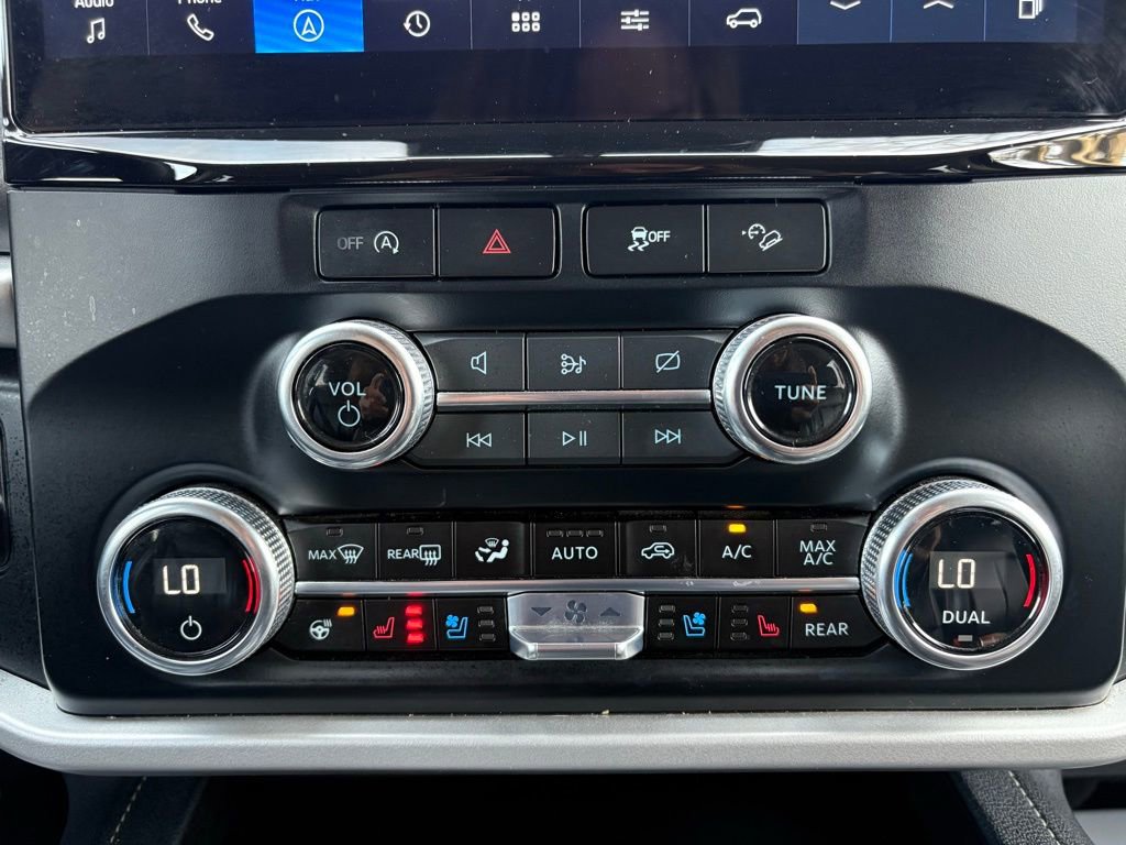 Used 2024 Ford Expedition XLT image 33