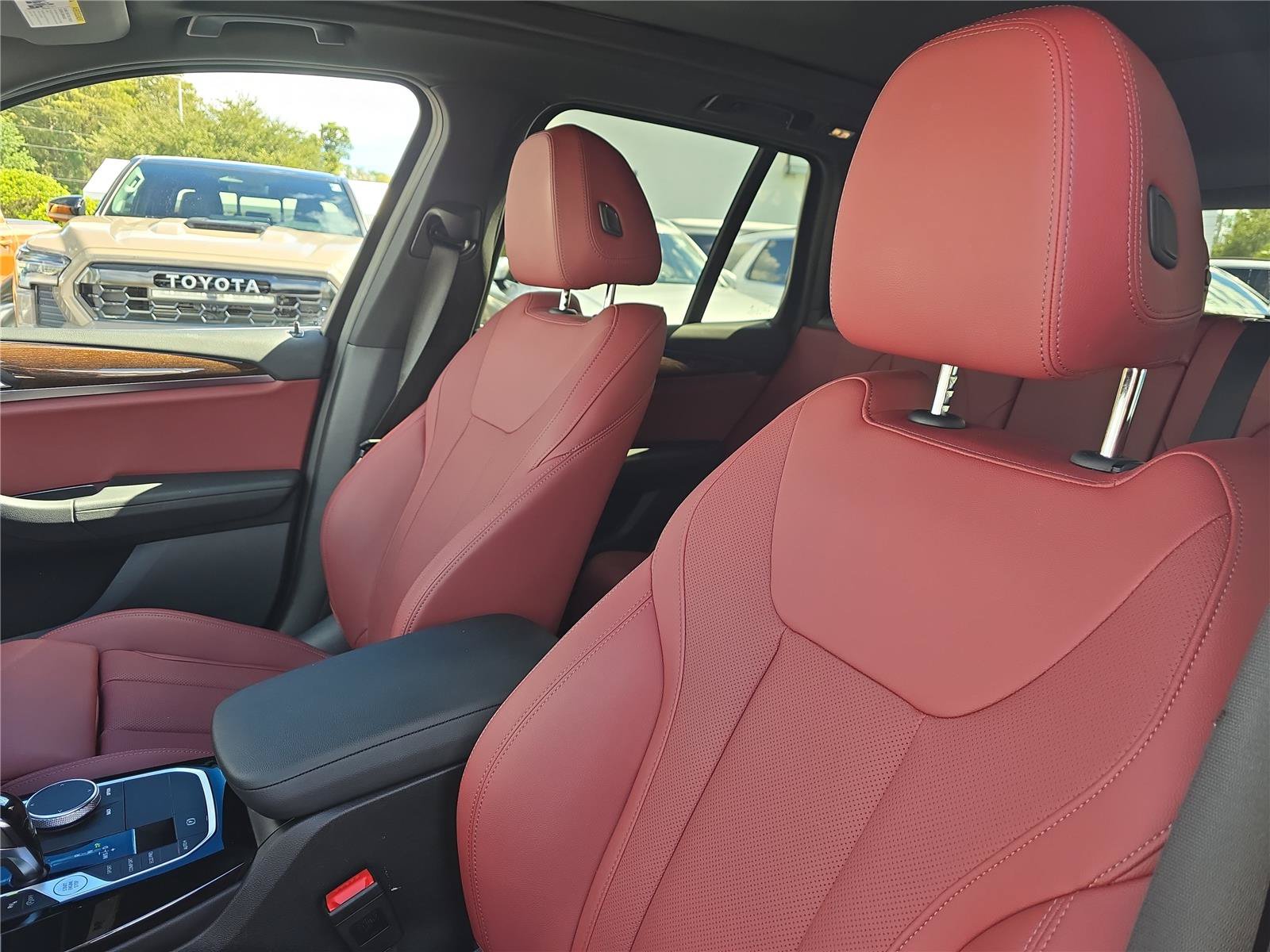 Certified 2024 BMW X3 sDrive30i w/ Convenience Package w/ZPA RWD image 17