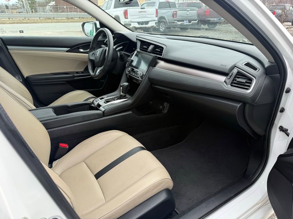 Used 2017 Honda Civic EX-L image 16