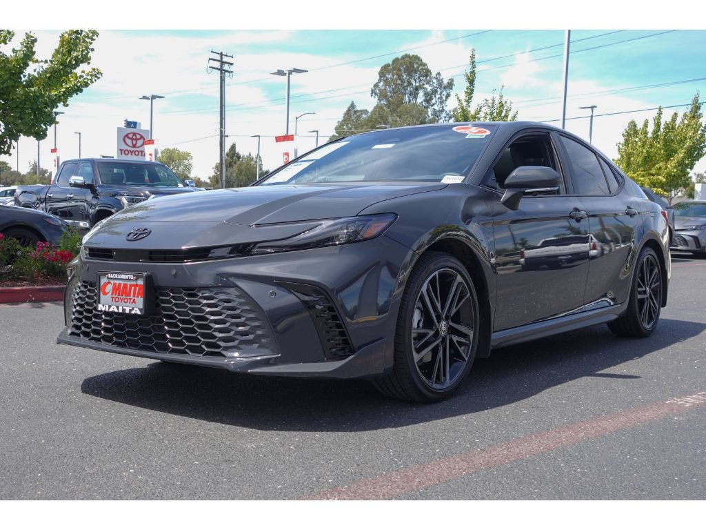 Used 2026 Toyota Camry XSE w/ Premium Plus Package FWD image 7
