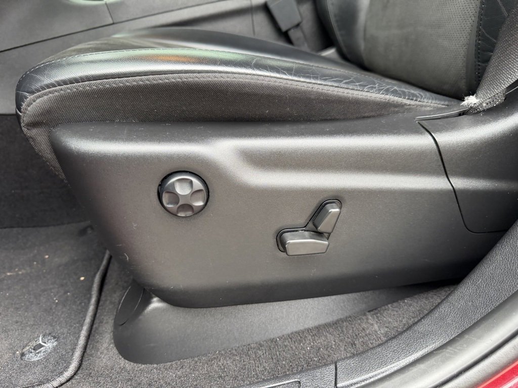 Used 2021 Jeep Grand Cherokee Laredo X image 16