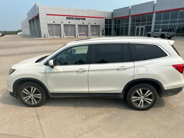 Used 2017 Honda Pilot EX-L image 7