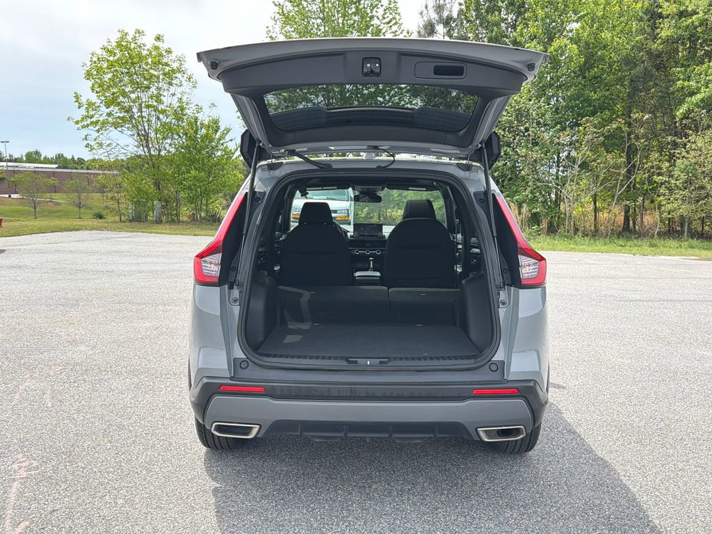 Used 2025 Honda CR-V Sport image 9