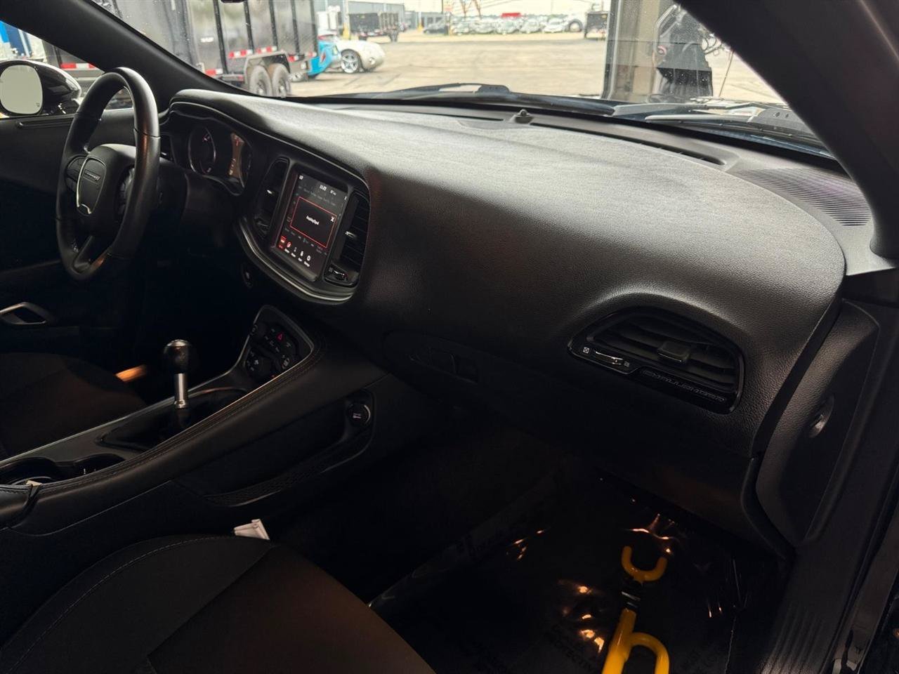 Used 2018 Dodge Challenger R/T Scat Pack w/ Driver Convenience Group RWD image 38