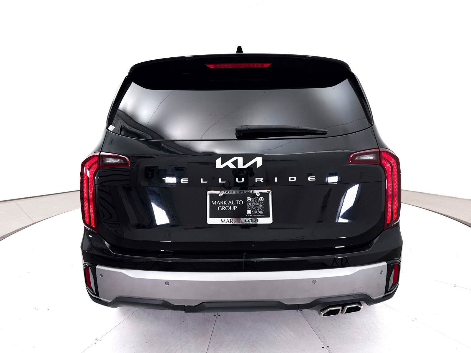 Certified 2024 Kia Telluride S w/ S Sunroof Package FWD image 19