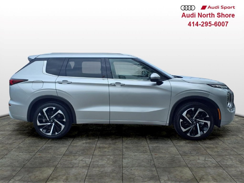 Used 2022 Mitsubishi Outlander SEL AWD/4WD image 3