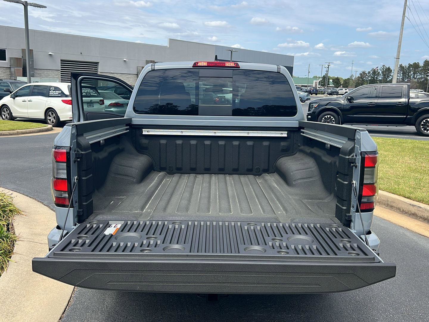 New 2026 Nissan Frontier Pro-X w/ Pro-X Convenience Package RWD image 33