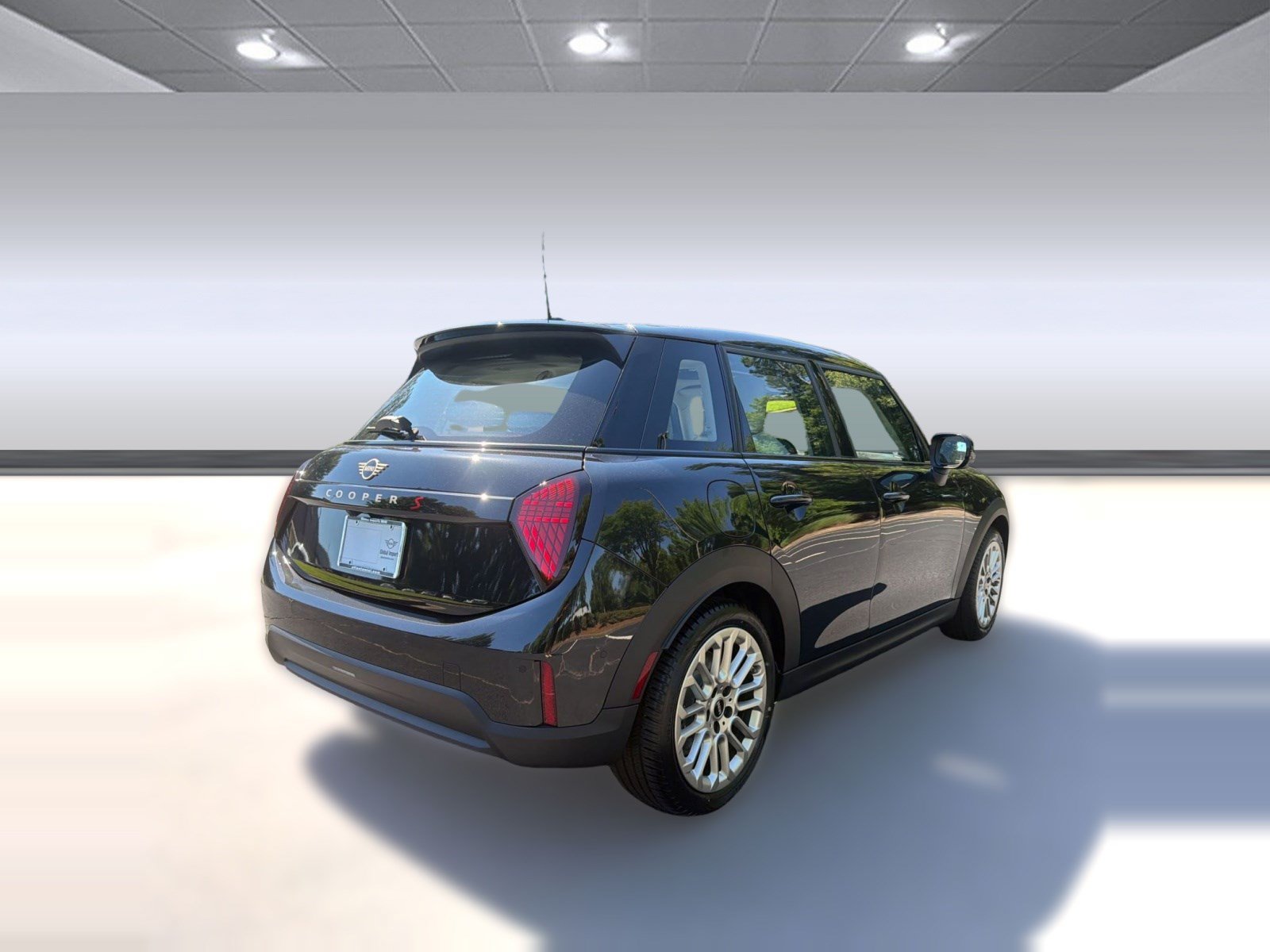 Used 2026 MINI Cooper S FWD image 9