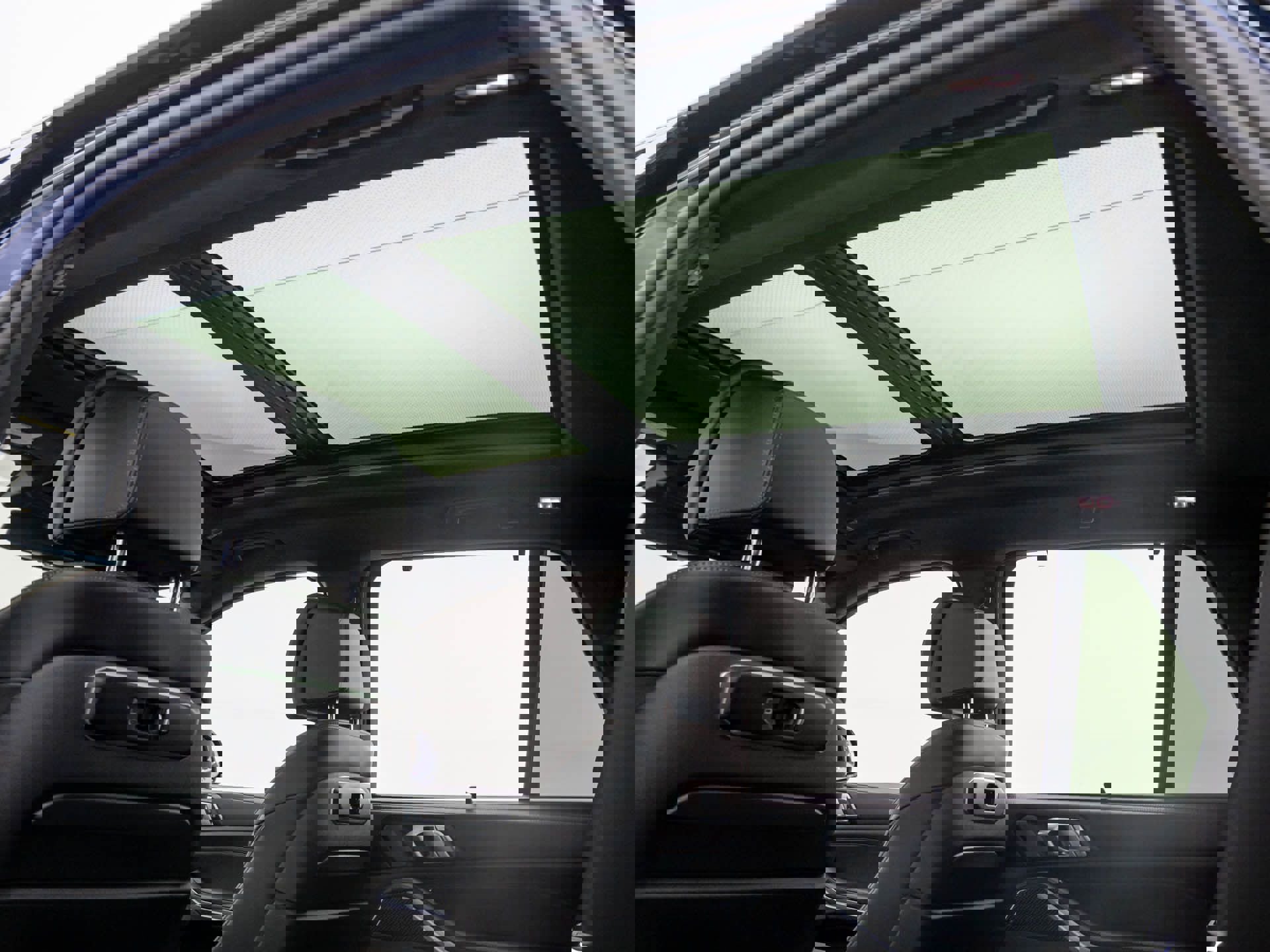 New 2026 BMW X5 M60i w/ Executive Package image 18