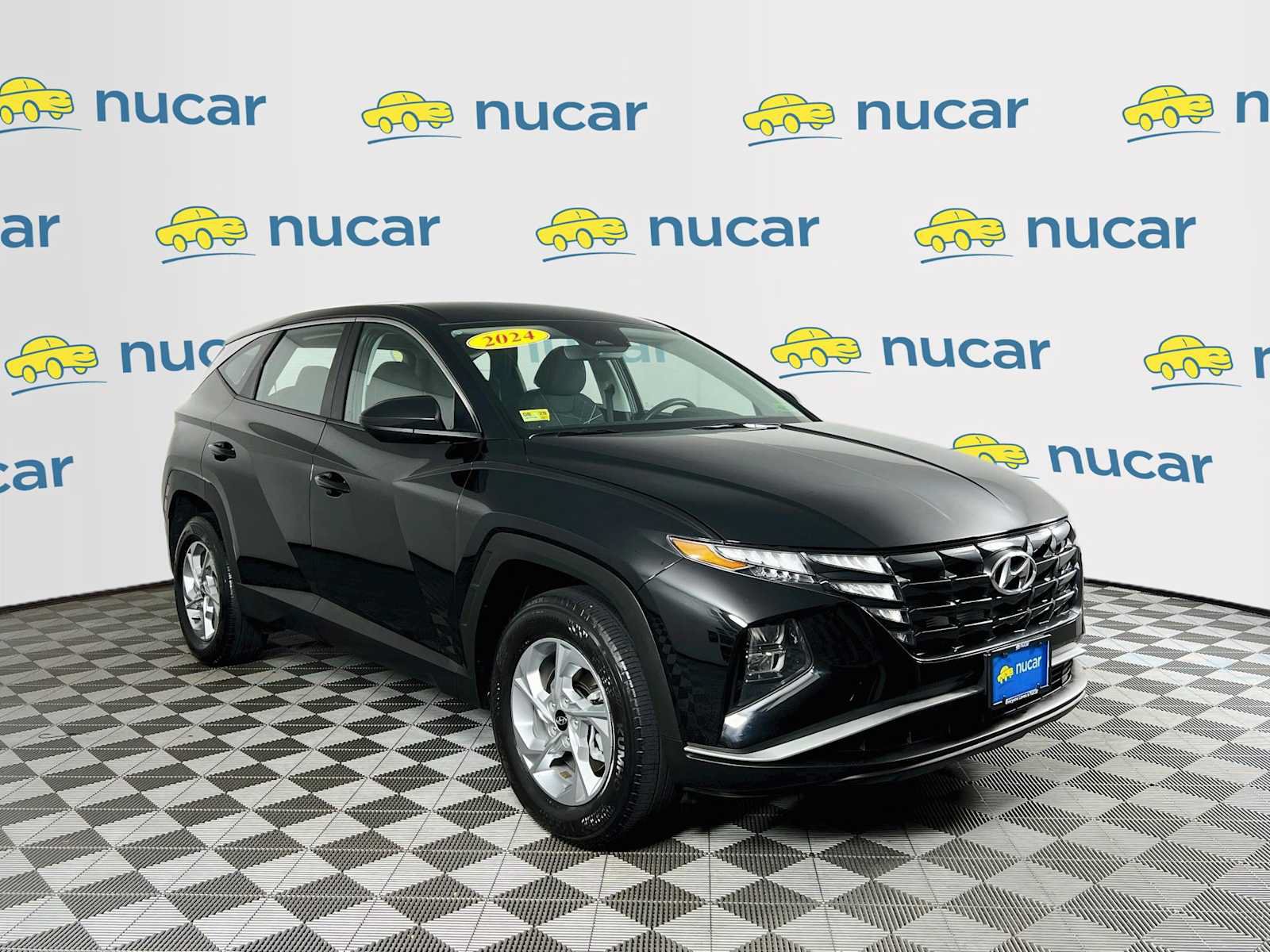 Certified 2024 Hyundai Tucson SE AWD/4WD image 1