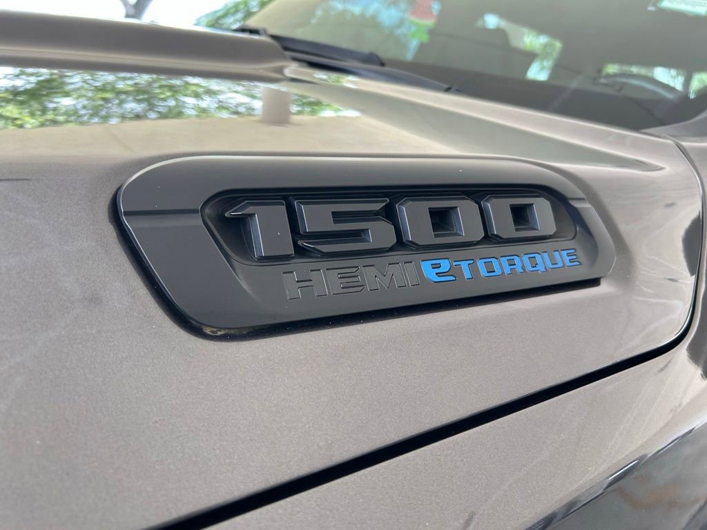 Used 2023 RAM 1500 Big Horn RWD image 15