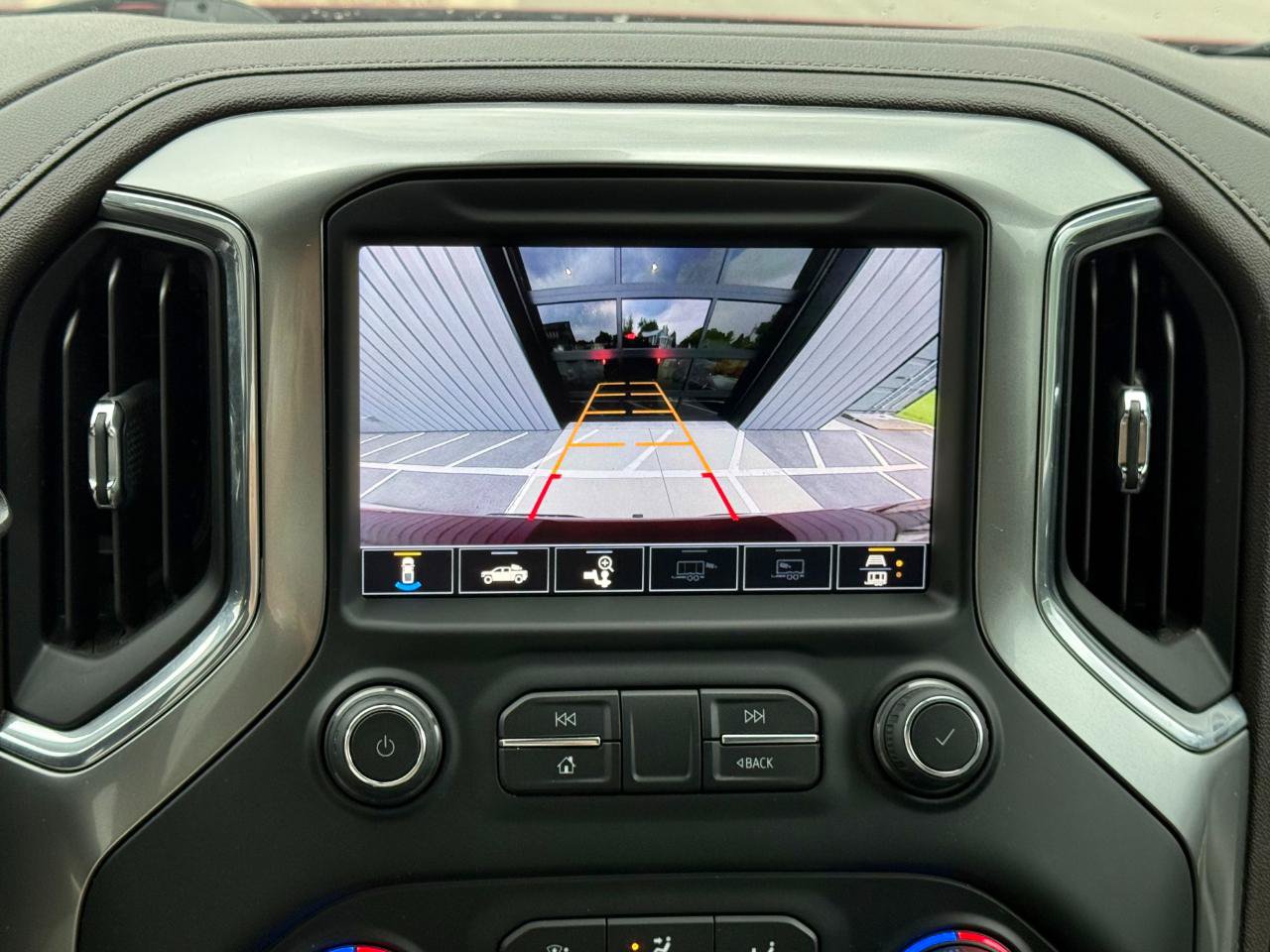 Used 2020 Chevrolet Silverado 1500 RST w/ All-Star Edition AWD/4WD image 12