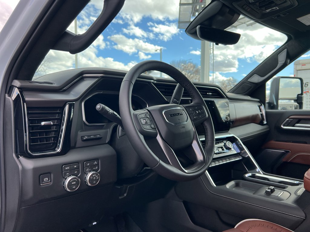 New 2026 GMC Sierra 2500 Denali Ultimate w/ Max Trailering Package AWD/4WD image 22