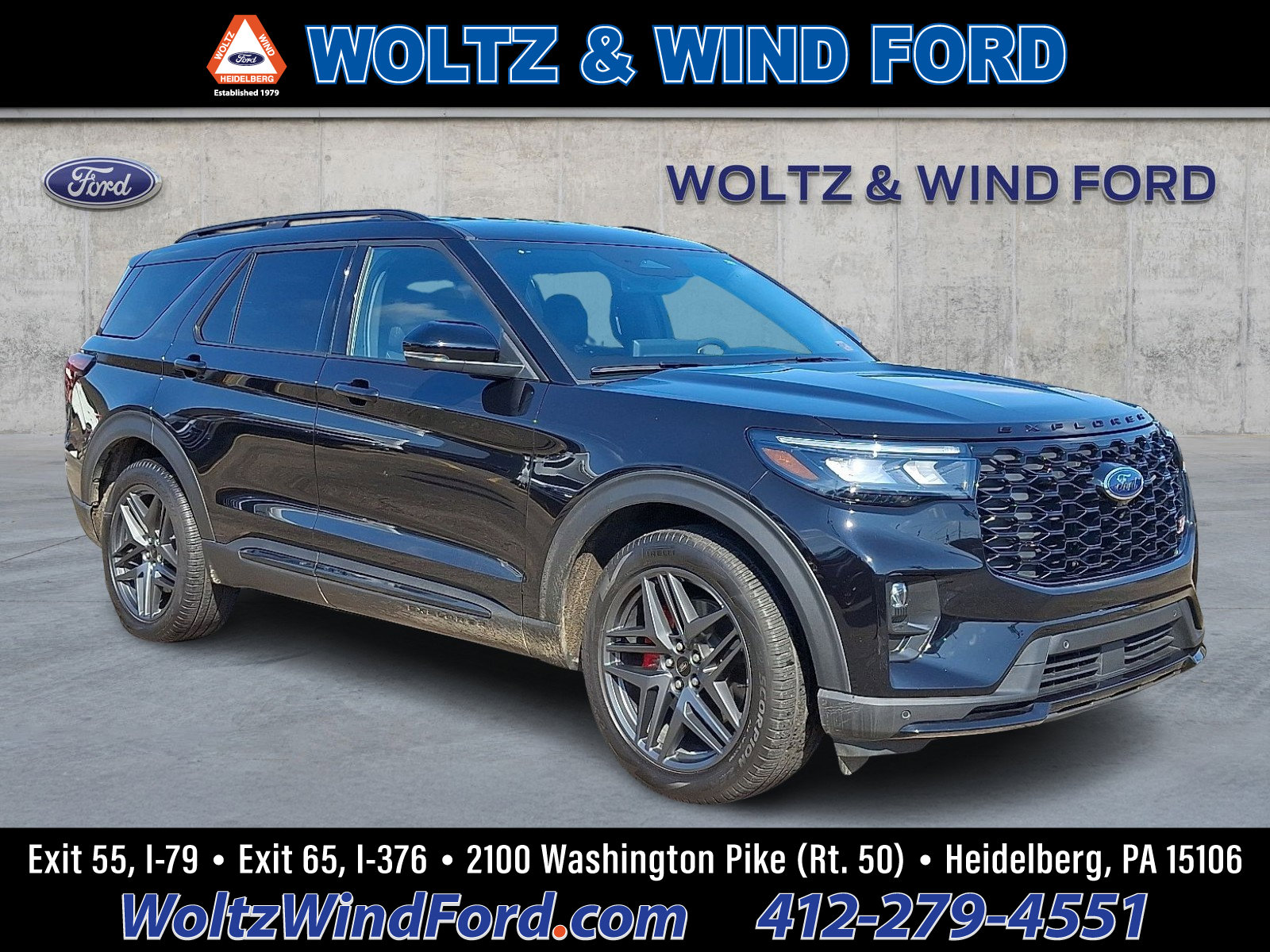 Used 2025 Ford Explorer ST image 1