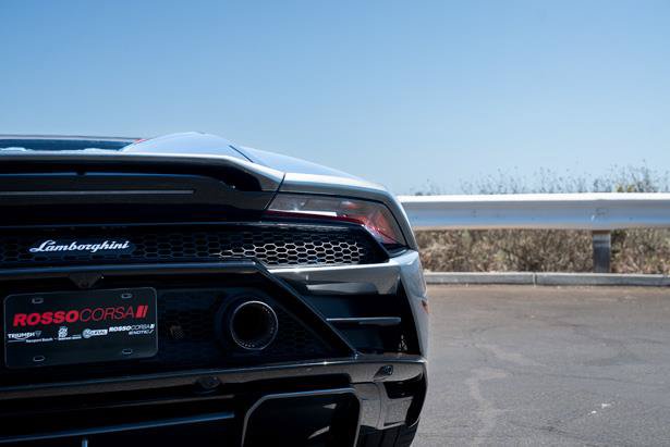 Used 2020 Lamborghini Huracan EVO RWD image 15