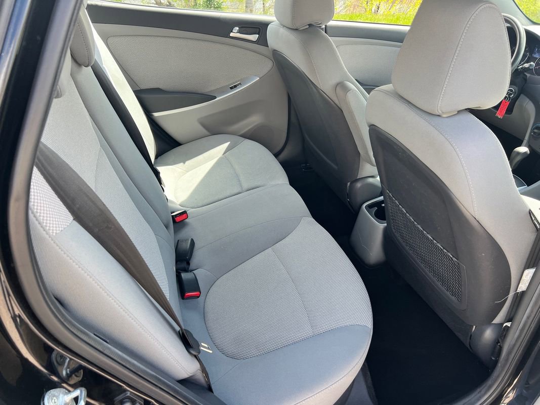 Used 2014 Hyundai Accent GS image 25