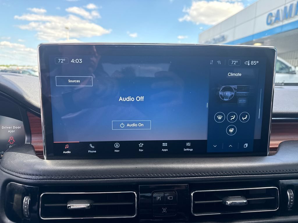Used 2022 Lincoln Nautilus Reserve AWD/4WD image 22