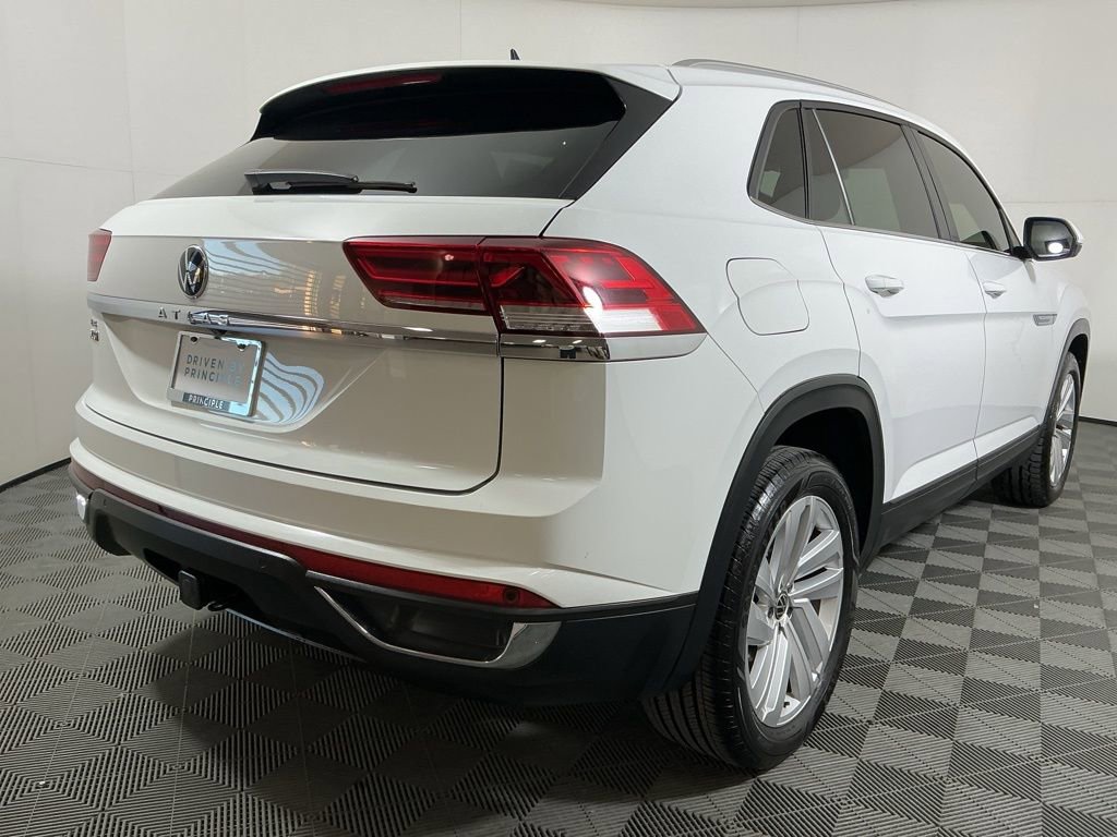 Used 2023 Volkswagen Atlas Cross Sport SE image 5