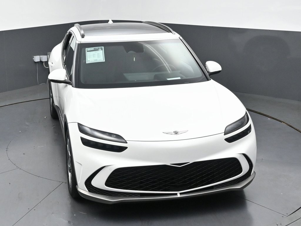 Used 2025 Genesis GV60 RWD image 47