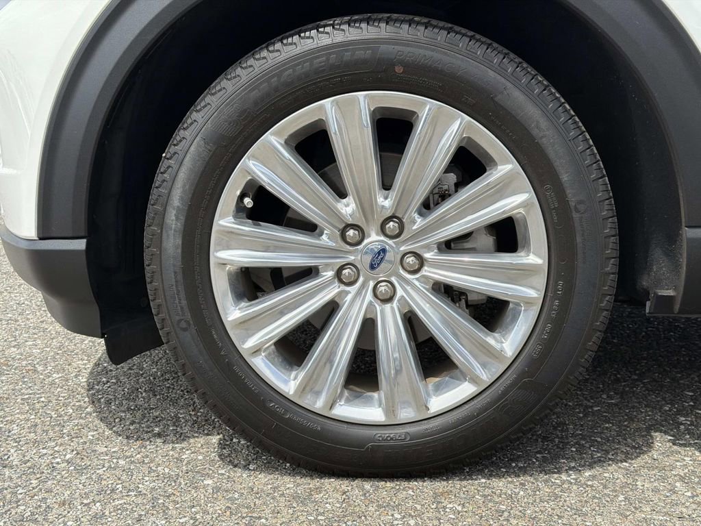 Used 2023 Ford Explorer Limited w/ Limited Technology Package image 29