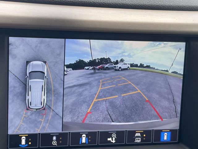 Certified 2022 GMC Acadia Denali w/ Denali Ultimate Package AWD/4WD image 25