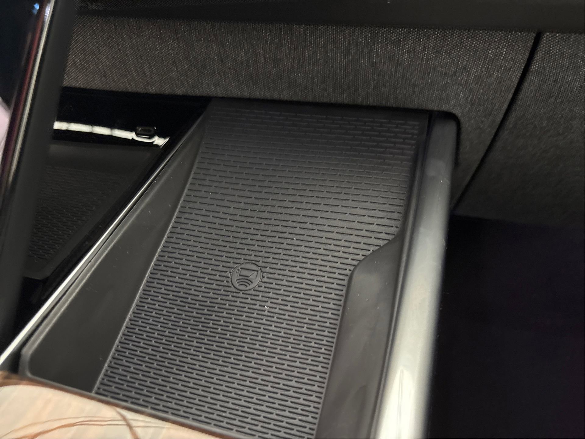 New 2025 Cadillac Escalade ESV Sport Platinum image 33