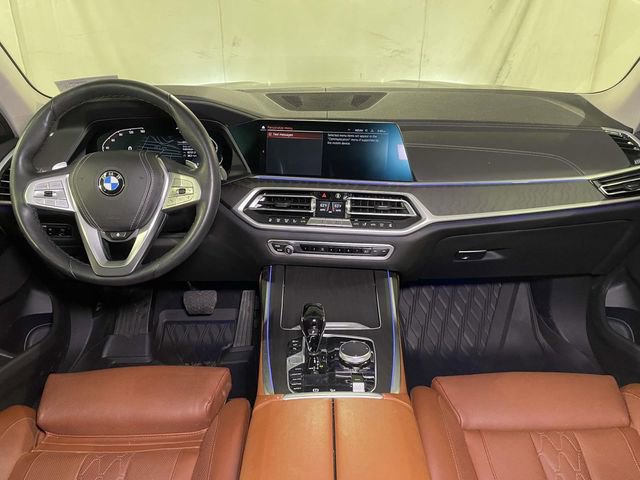 Used 2022 BMW X7 xDrive40i w/ Premium Package image 28