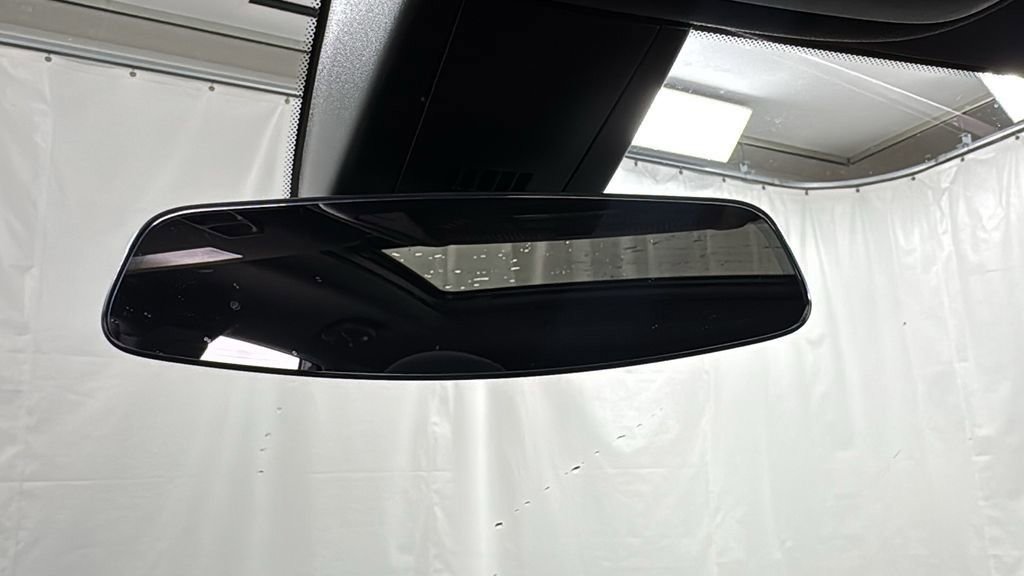 Used 2022 Cadillac XT5 Premium Luxury w/ LPO, Floor Liner Package image 38