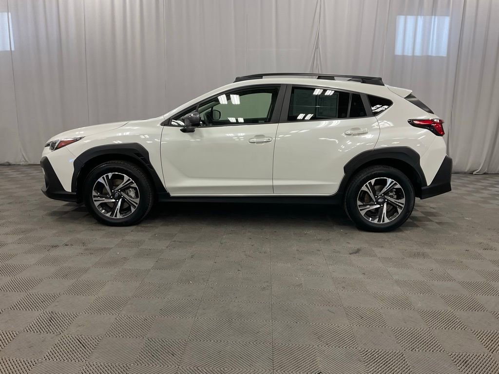 Used 2024 Subaru Crosstrek 2.0i Premium image 14