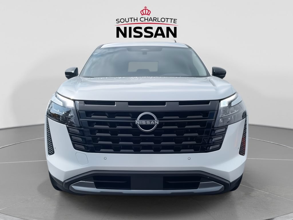 New 2026 Nissan Pathfinder SL FWD image 2