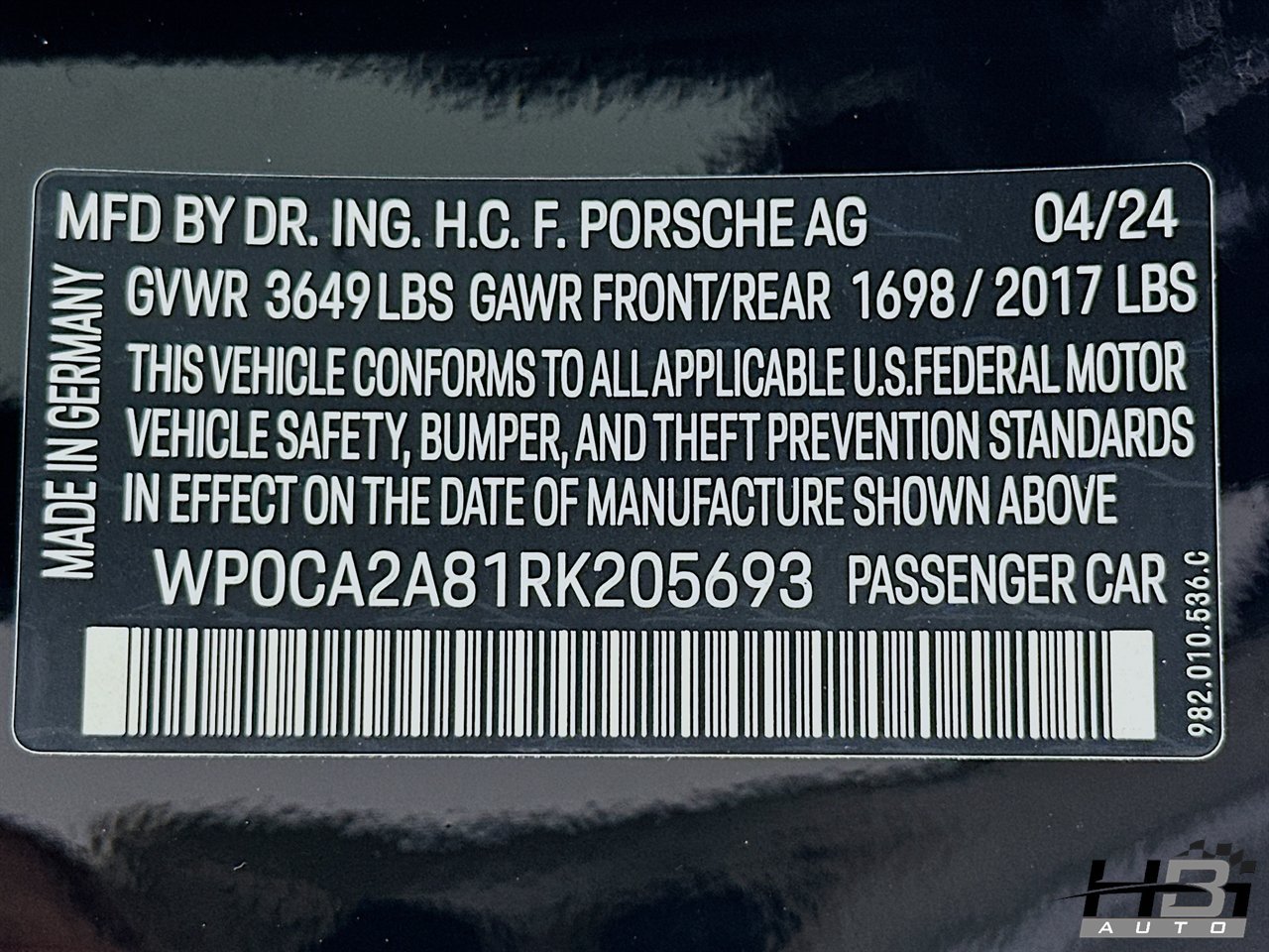 Used 2024 Porsche 718 Boxster w/ Premium Package RWD image 17