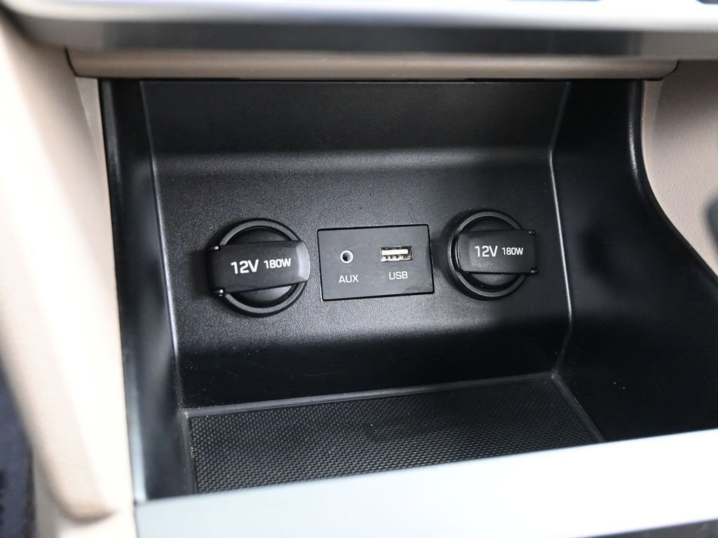 Used 2020 Hyundai Elantra Value Edition image 23