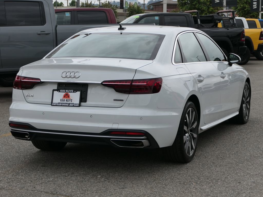 Used 2023 Audi A4 2.0T Premium w/ Convenience Package image 4