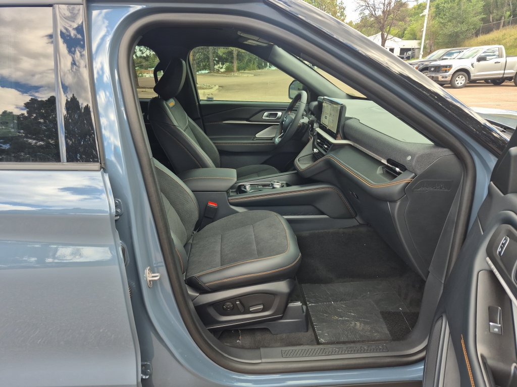 New 2026 Ford Explorer Tremor w/ Tremor Ultimate Package AWD/4WD image 25