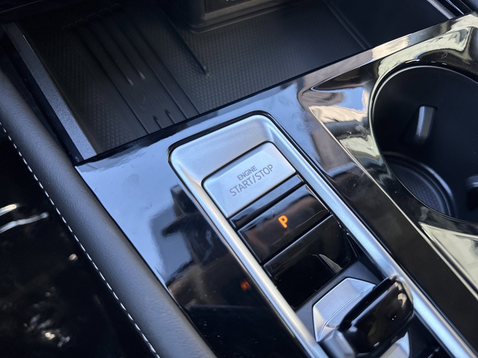 New 2026 Volkswagen Atlas SEL image 26