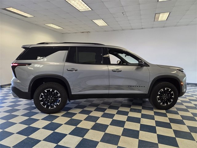 Used 2025 Chevrolet Traverse Z71 w/ Driver Confidence Package image 10