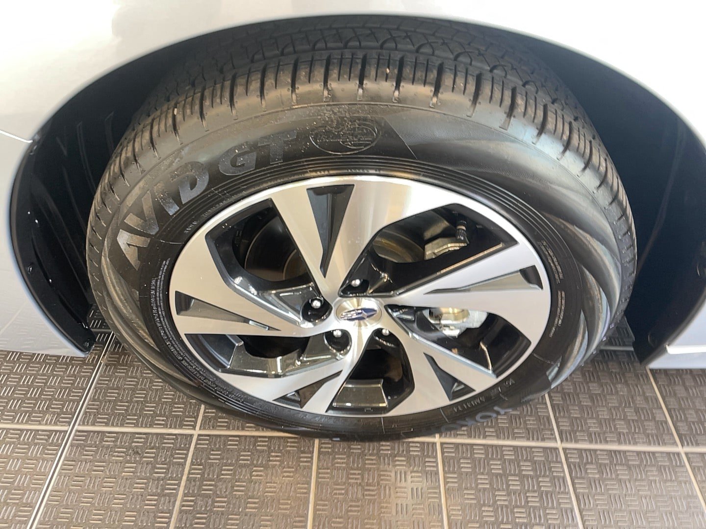 Used 2025 Subaru Legacy Premium AWD/4WD image 5