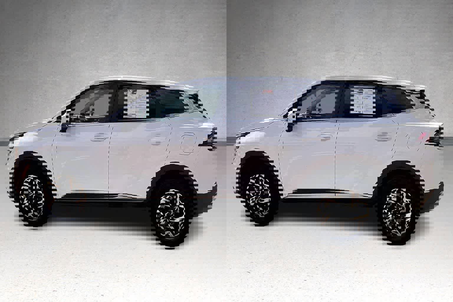 Certified 2025 Kia Sportage LX image 3