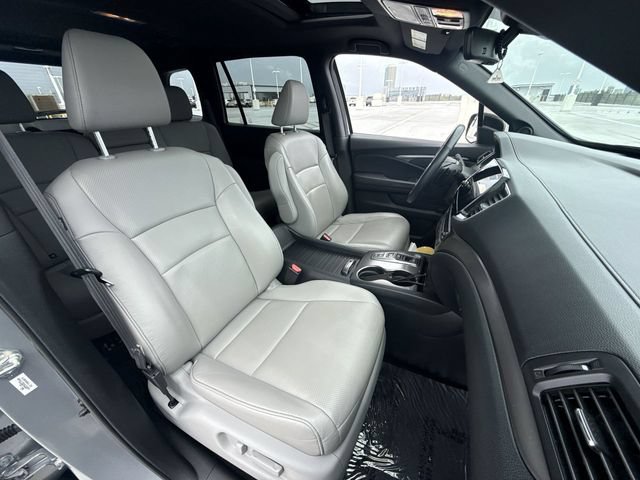 Used 2023 Honda Passport EX-L image 27