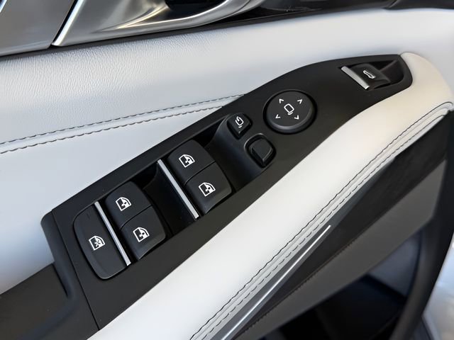 Certified 2024 BMW X5 sDrive40i w/ Executive Package image 16