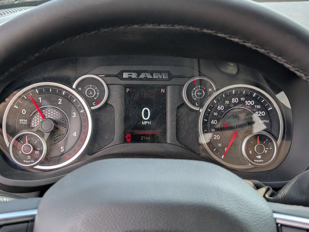 New 2026 RAM 3500 Big Horn AWD/4WD image 16