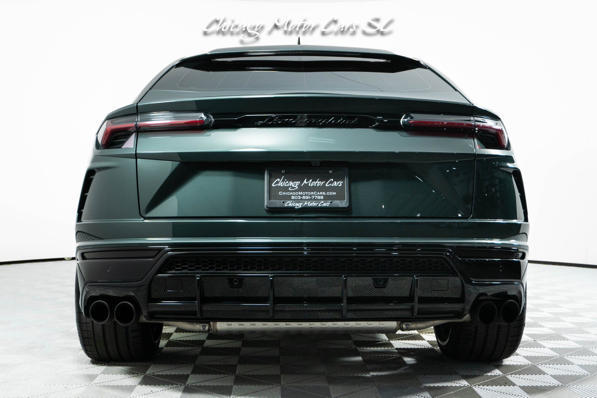 Used 2021 Lamborghini Urus AWD/4WD image 16