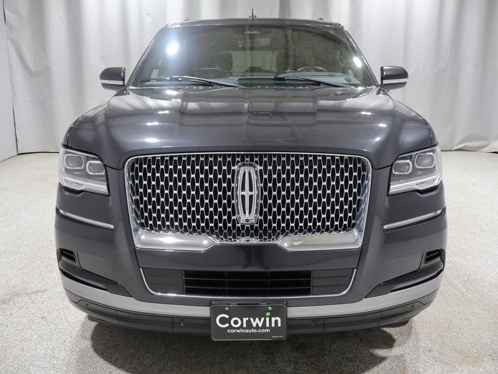 Used 2022 Lincoln Navigator Reserve AWD/4WD image 6