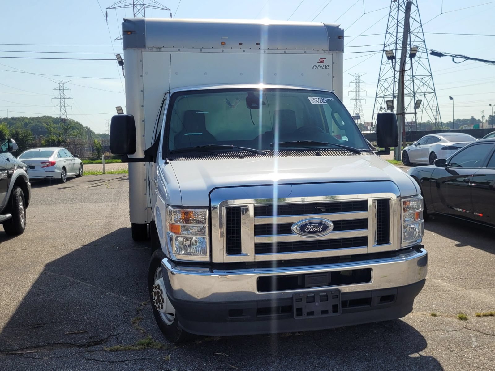 Used 2021 Ford E-450 and Econoline 450 Super Duty RWD image 23