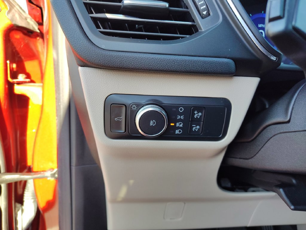 Used 2020 Ford Escape Titanium AWD/4WD image 19