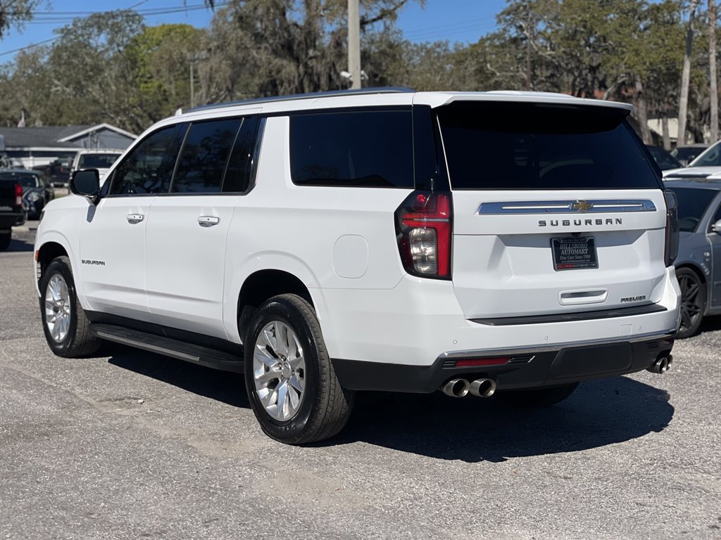 Used 2023 Chevrolet Suburban Premier image 20