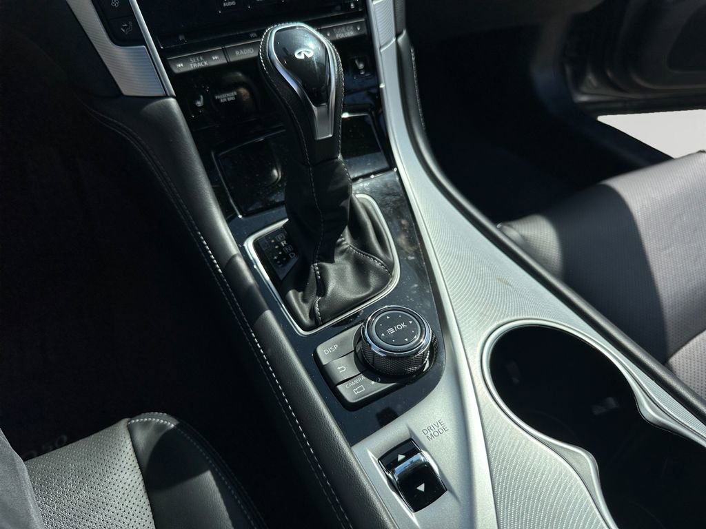 Used 2022 INFINITI Q50 Luxe w/ Cargo Package AWD/4WD image 18