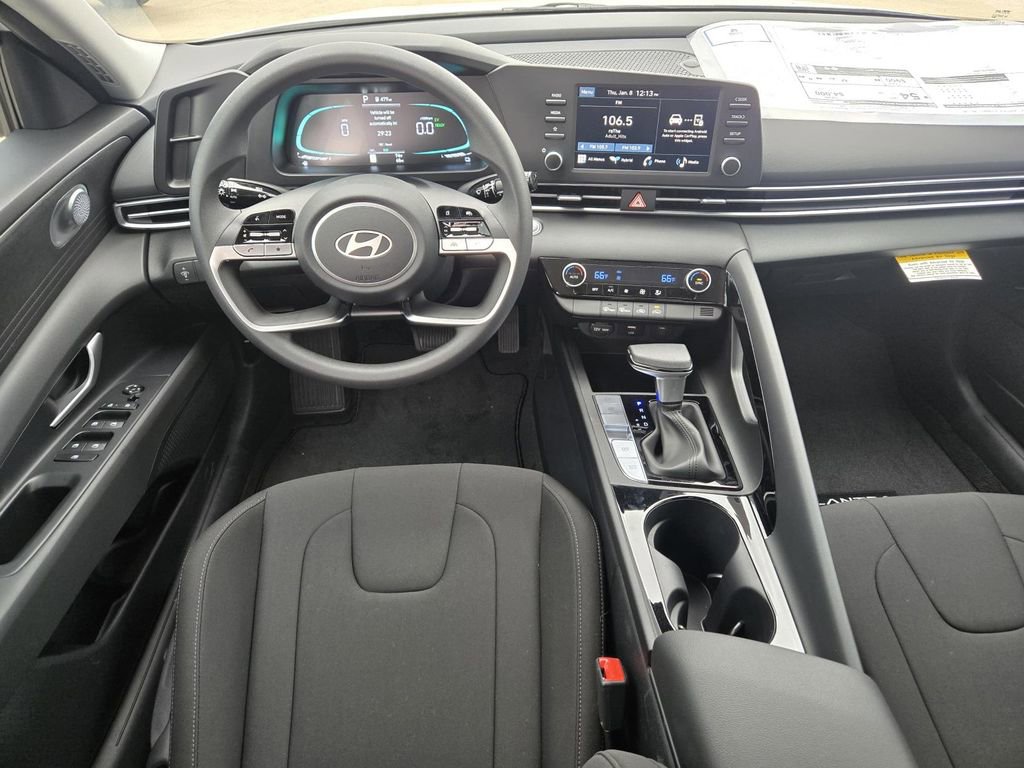 New 2026 Hyundai Elantra Blue FWD image 17