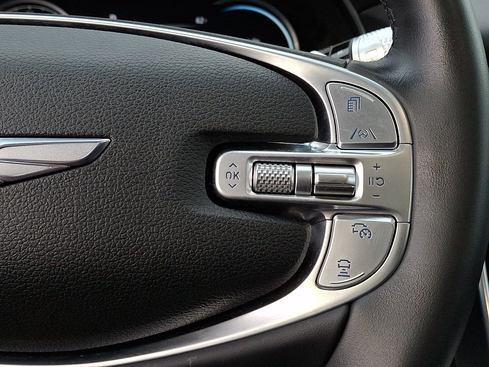 Certified 2024 Genesis GV80 2.5T w/ Advanced Package AWD/4WD image 23