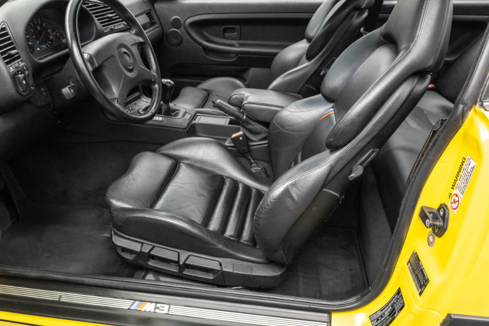 Used 1995 BMW M3 Coupe image 9